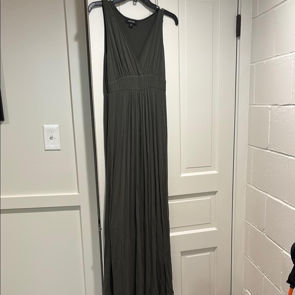 Karen Kane Green Pleated Ruched Maxi Gown
